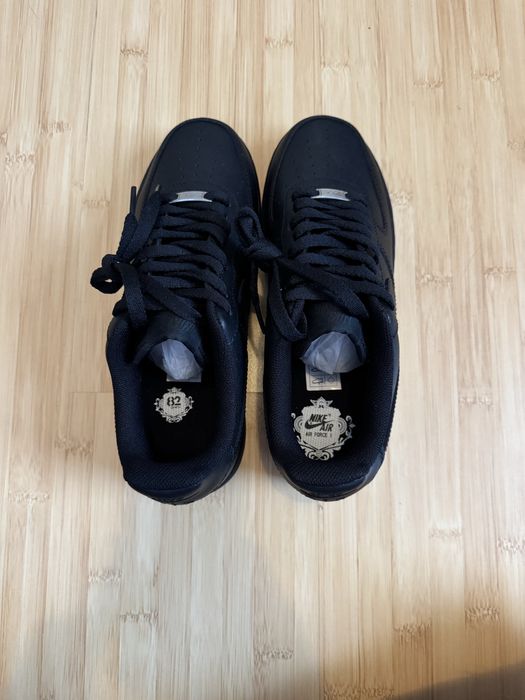 Nike Air Force 1 Triple Black