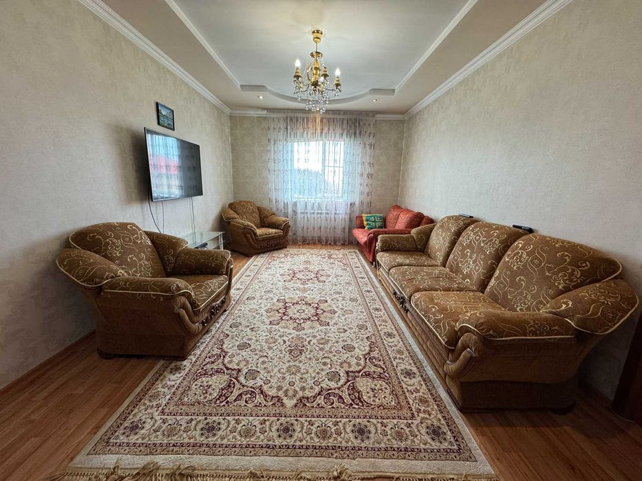 6-ком коттедж в Сортировке. Все коммуникации центральные. S=338м².