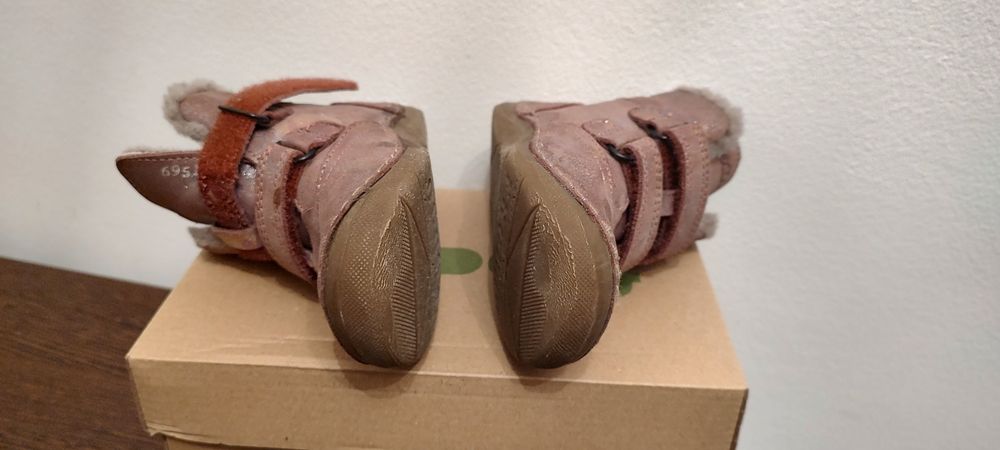 Ghete Froddo din piele, cu blana naturala, marimea 23