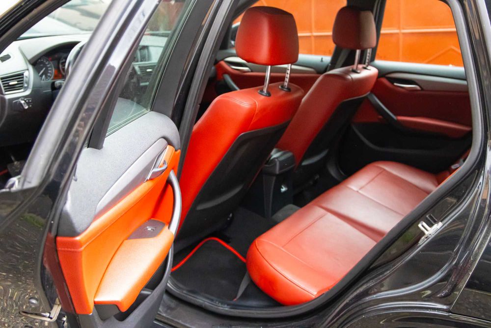 BMW X1 X DRIVE pachet M 2014.schimb cu Hibrid