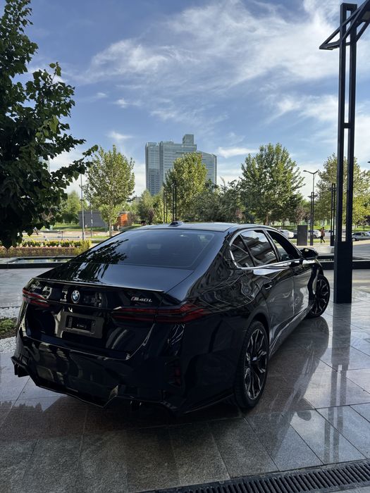 Bmw I5 40L 2025 sotuvga tayyor