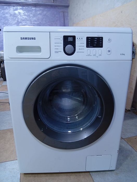 Продам стиральную машинку