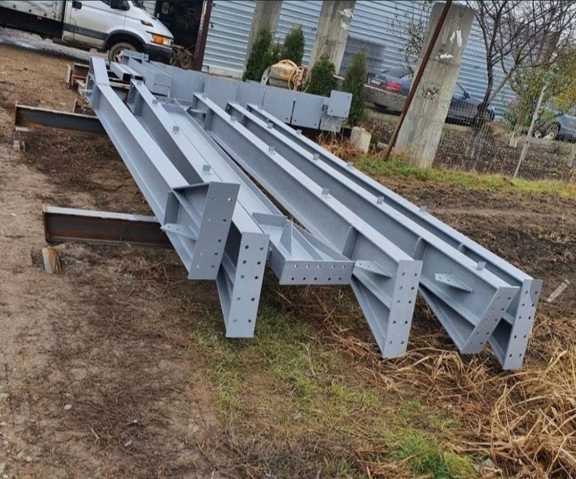 Structuri metalice de la 3000 euro fara montaj  de 200 mp