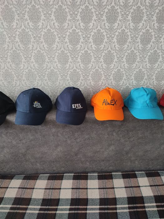 Кепки новые разные размеры
