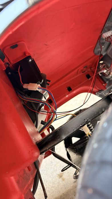 Электромашинка для детей