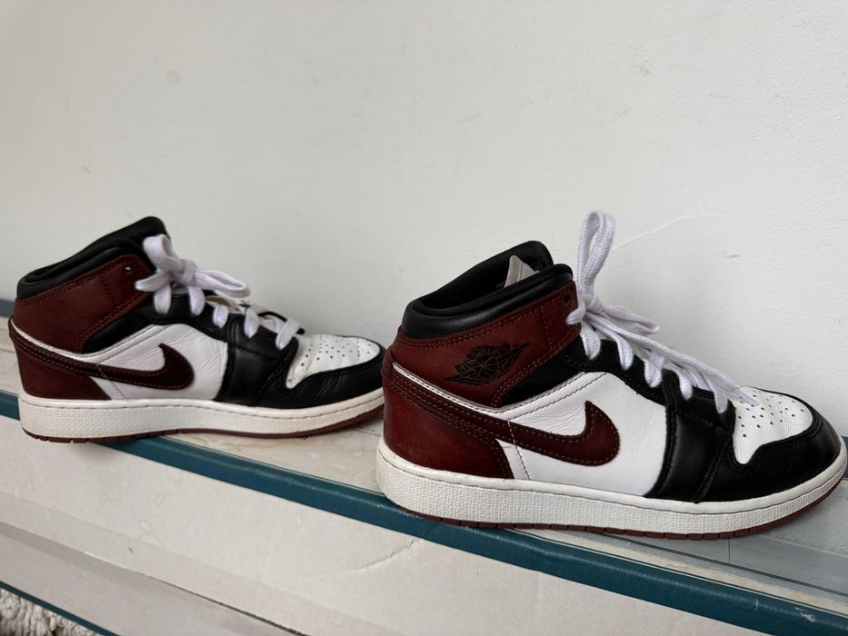 Air Jordan 1 Mid 35.5 – stare foarte bună