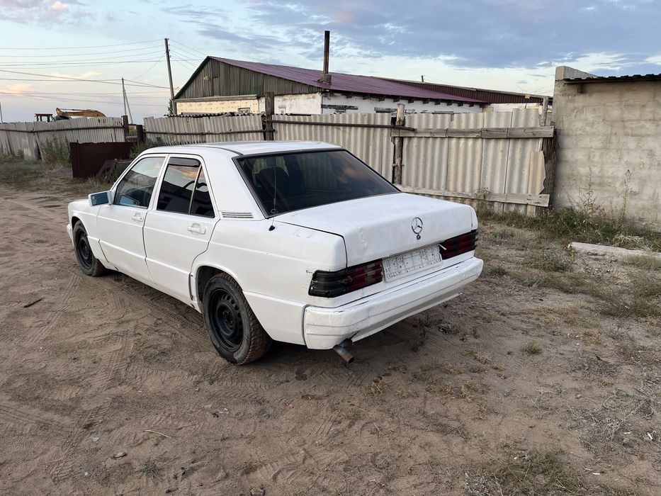 Мерседес 190 автомат
