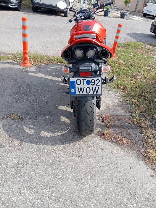 Vând Suzuki Gsr 600