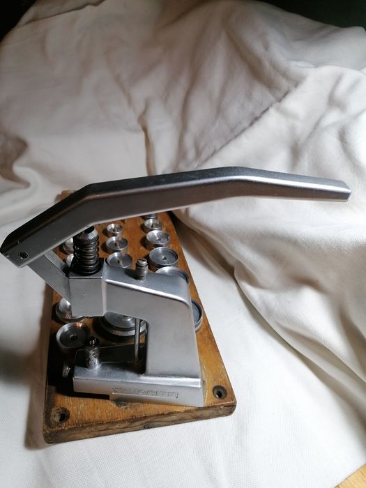 Часовникарска преса "FAVORITE"