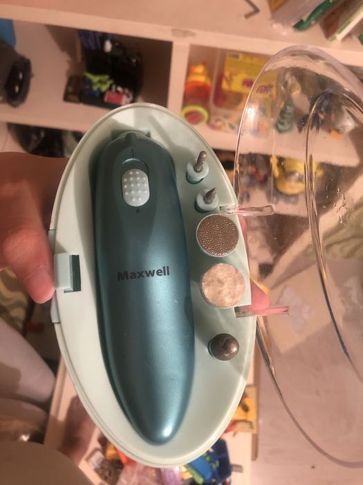 Продам маникюрный набор