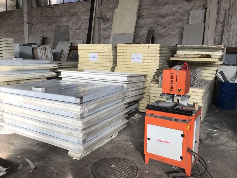 Холодильные и морозильные камеры