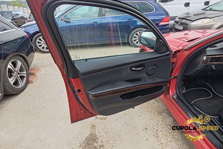 Interior complet cu fete usi semi-piele ( de Europa ) BMW Seria 3 E91