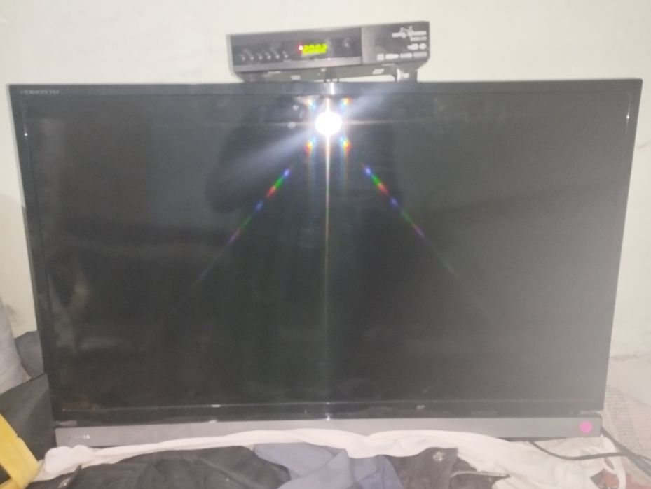 Televizor TOSHIBA 32" sotiladi