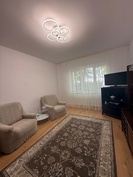 Apartament 3 camere inchiriere 550 Eur