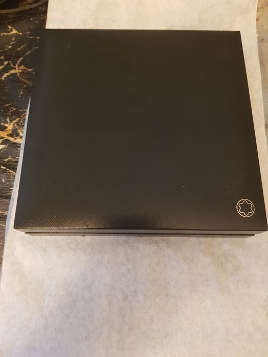 Mont blanc кутия писалка ролер