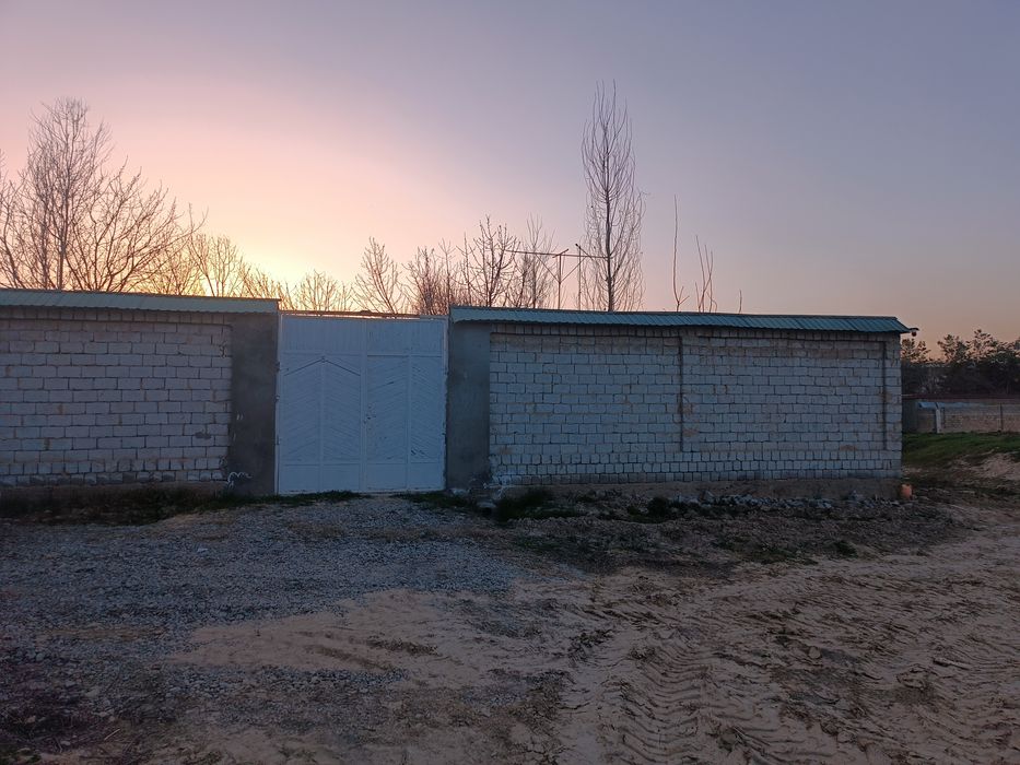 Bozsuv centrda 8 sotik yer sotiladi