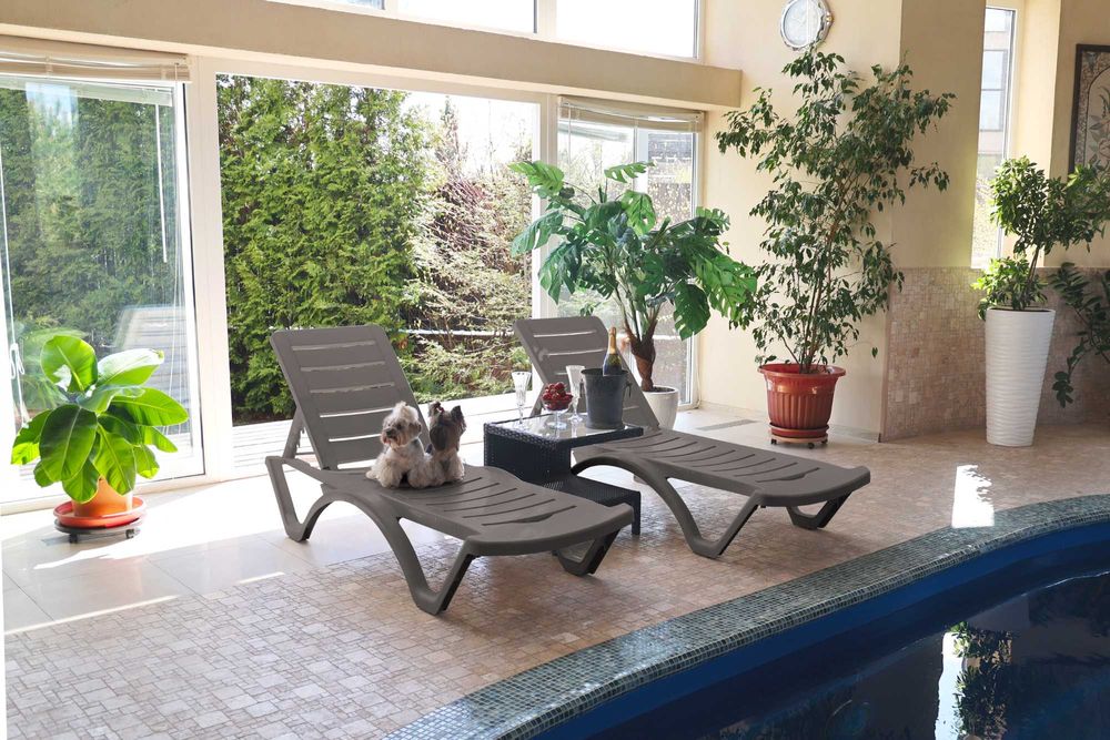 Шезлонг для бассейна капучино