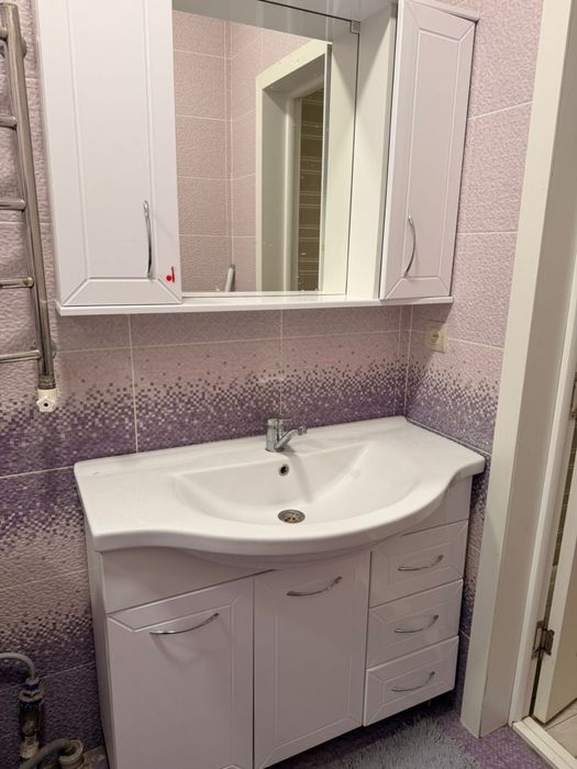 Продам мебель для ванной комнаты