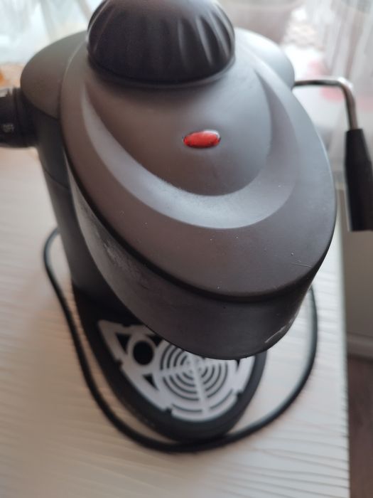 Кофеварка для приготовления кофе