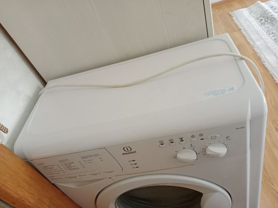 Стиральная машина Indesit