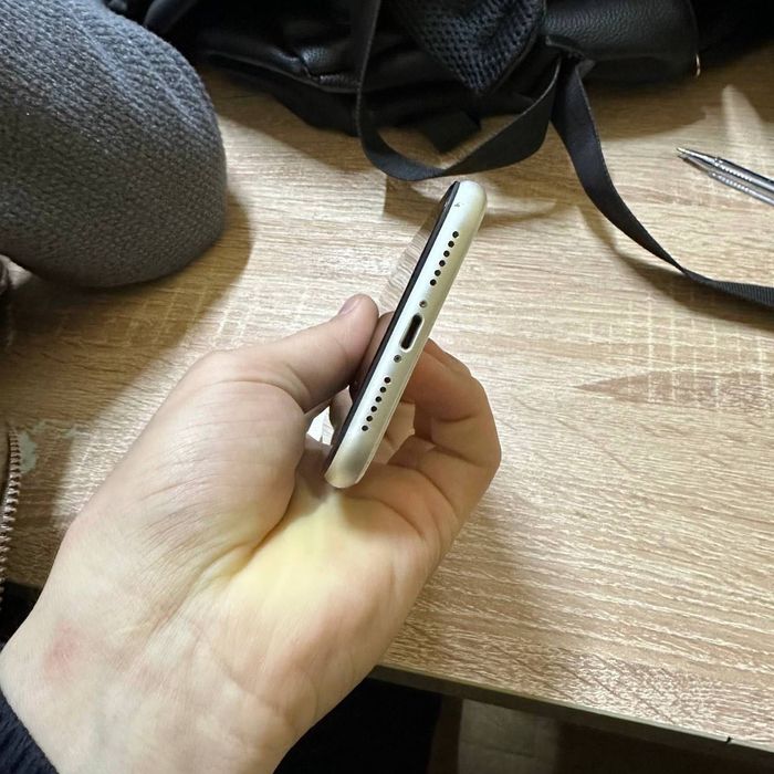 iPhone 11 64/82 ideal