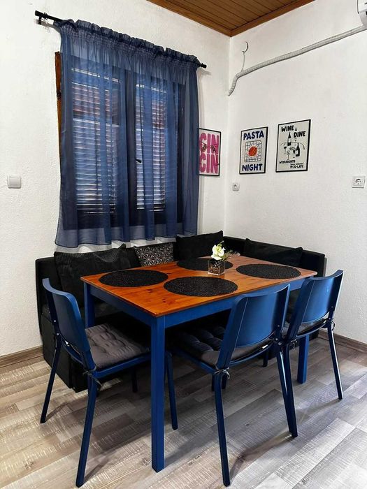 Къща в Аспровалта Ривиера – на 300 метра от морето