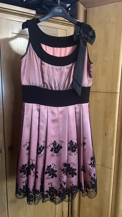 Rochie de seara (piersica cu negru)