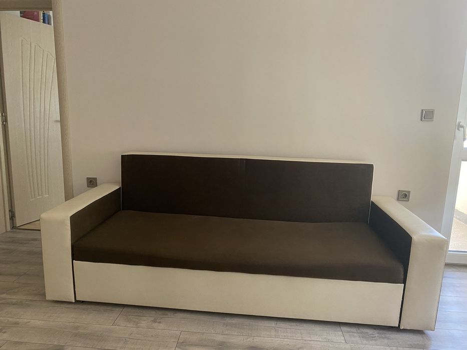 Не е наличен дивана