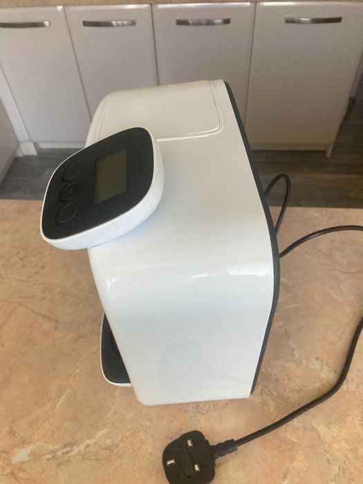 Електрически уред за приготвяне на адаптирано мляко Tommee Tippee