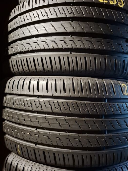 255 40 20 Vand 4 anvelope vară Barum