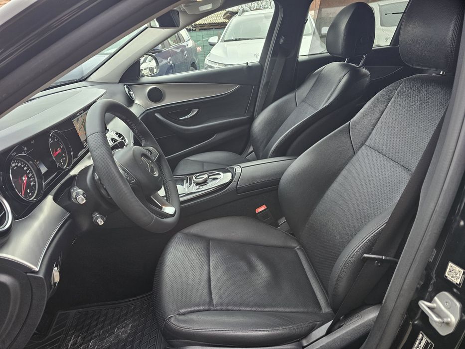 Mercedes E220. 194cp .posibilitate rate