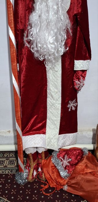 Одежда Деда мороза.