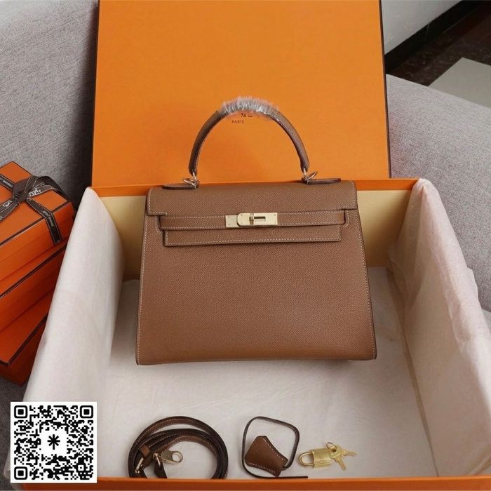 Hermès Kelly 28 – Луксозна дамска чанта