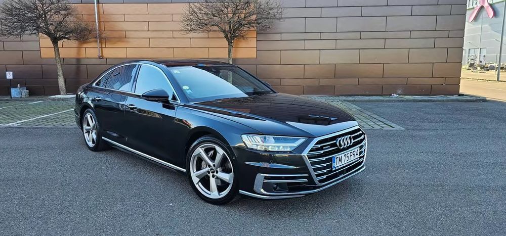 AUDI A8 2018