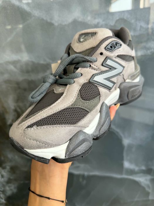 Обувки New Balnce 9060