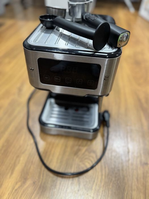 Cafetiera BEEM -CM5403EA-GS