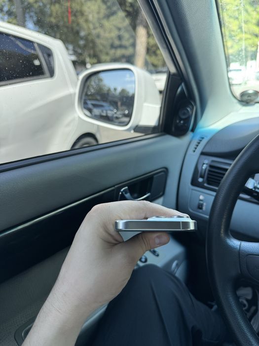 Iphone 16 pro yomkost 93% ideal