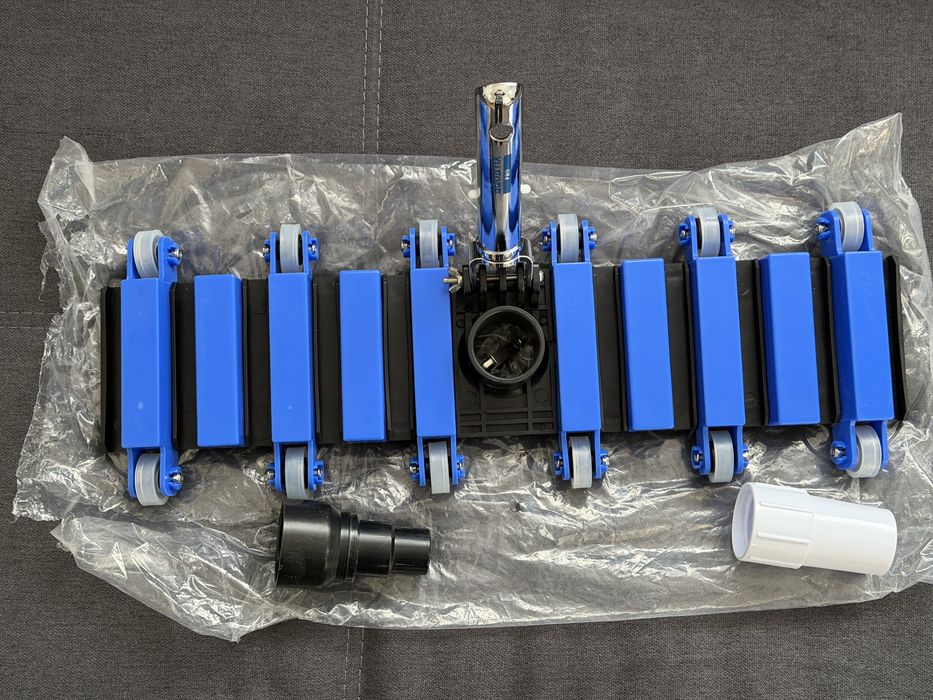 Cap aspirator piscină