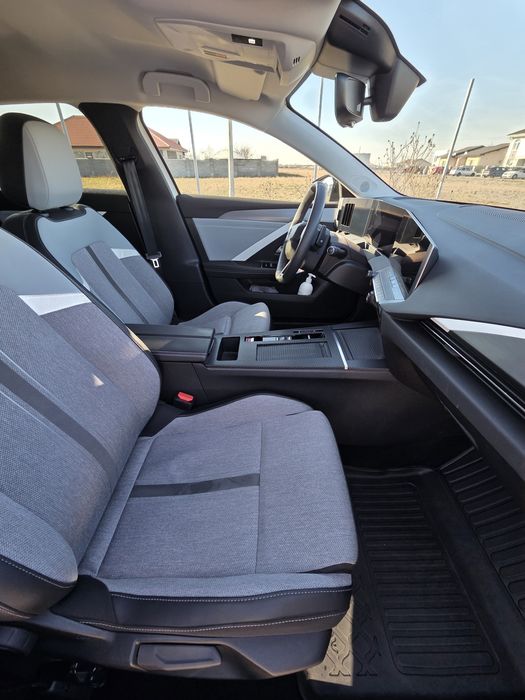 Opel Astra, 1.6 PHEV, 180CP