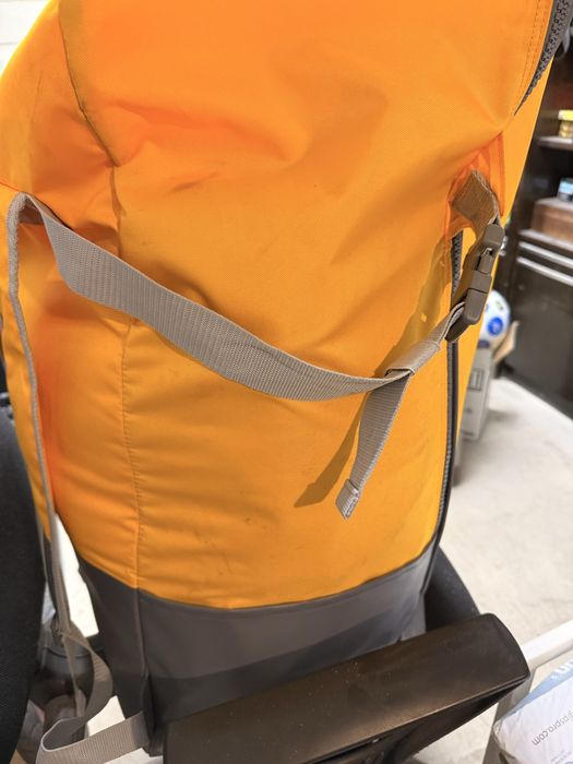 Надуваем двуместен каяк 100+