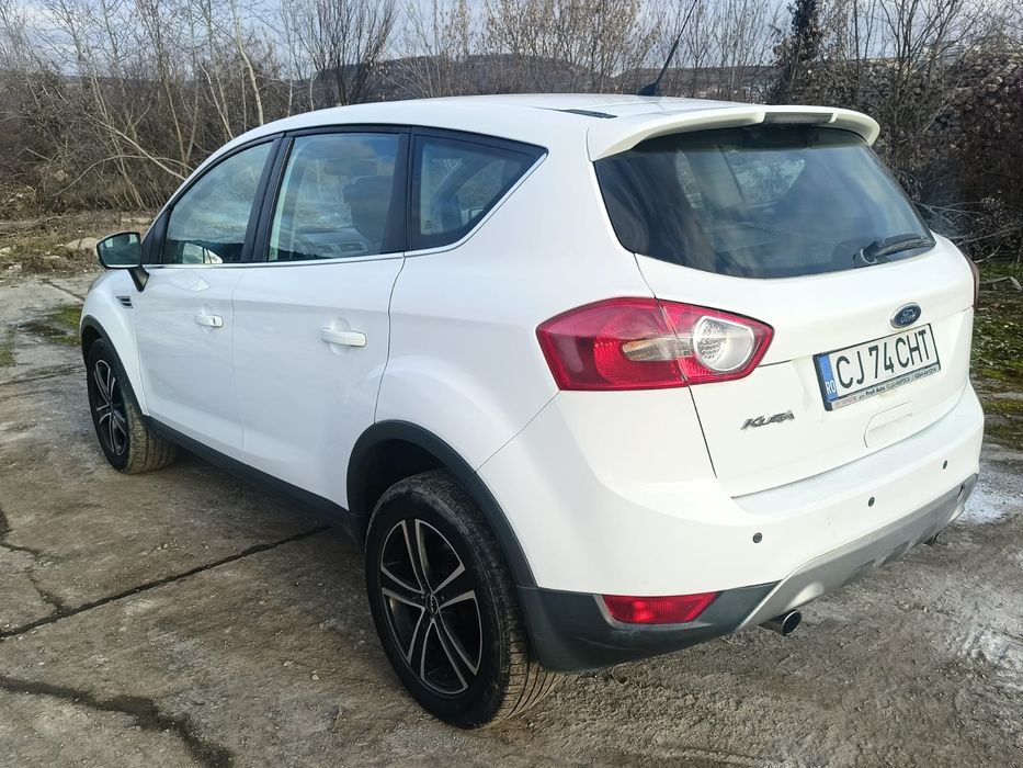 Vând Ford Kuga 2.0 TDCI 140CP 4X4  Automat