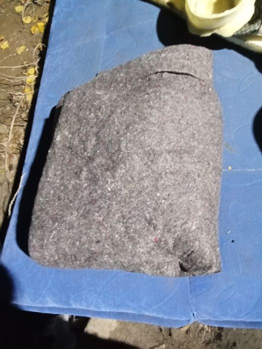 Продам кошму с дивана