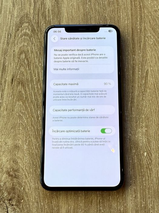 iPhone 11 pro max 64 GB 90% BAT