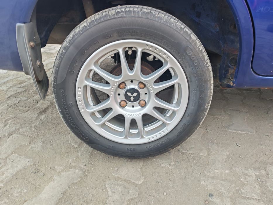 Продам комплект колес