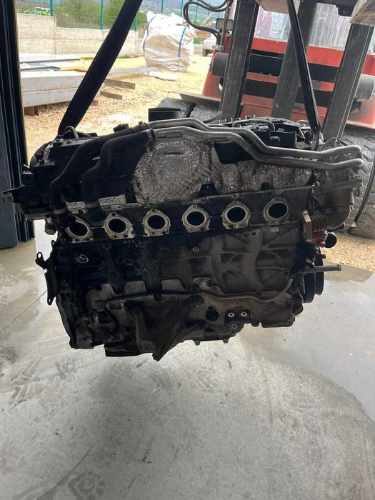 Двигател BMW G11 740D 320к.с.-Код:B57D30B