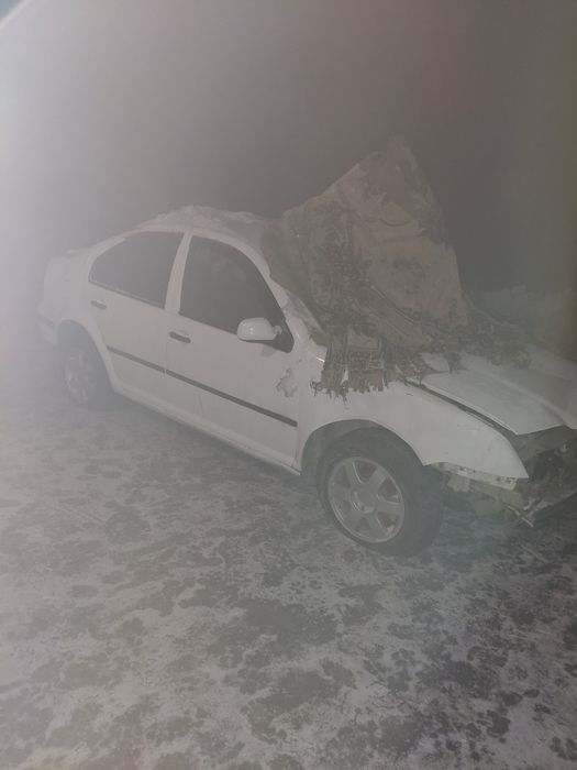 Бора джетта по запчастям. Документов нет.