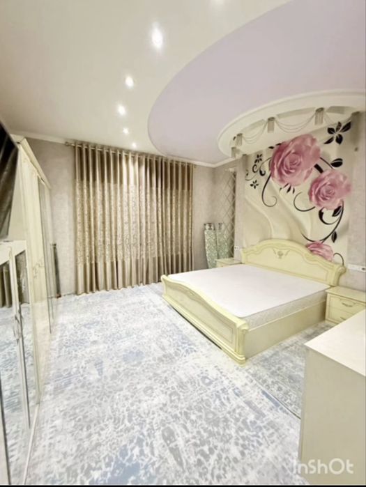 Квартира сотилади 97 кв метр 3 хона 2 этаж жихозлари билан