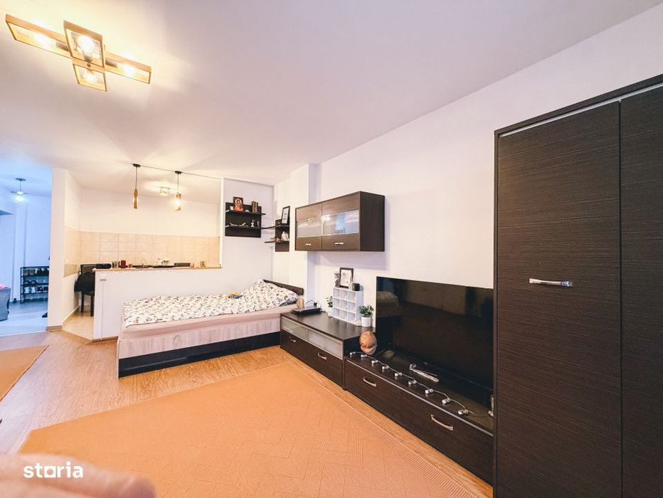 Garsoniera superba, atipica, cu balcon – Valea Aurie | Ideala pentr — fotografia 1