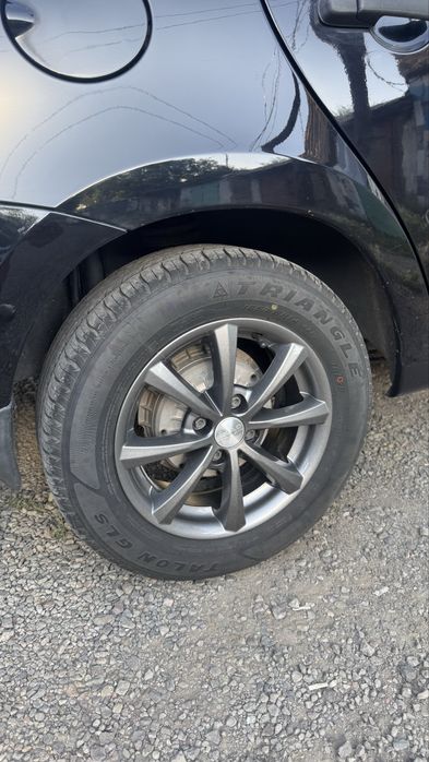 Шины с легкосплавными дисками