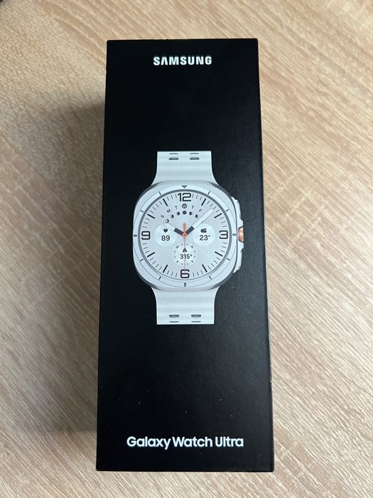 Samsung Galaxy Watch Ultra 2025 LTE 47mm | Като нов | €220